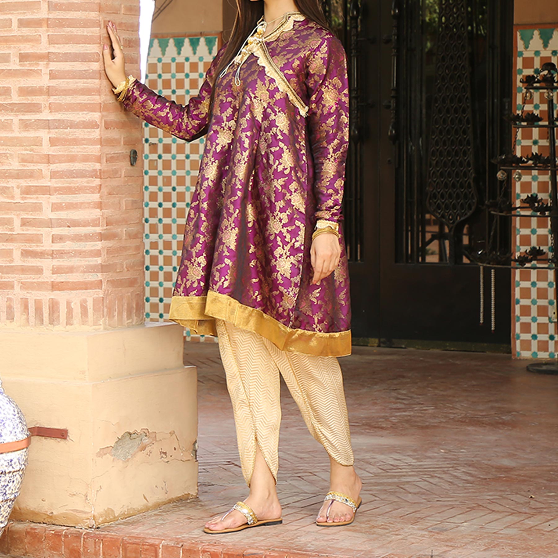 Purple Embellished Jamawar shirt  PS2316